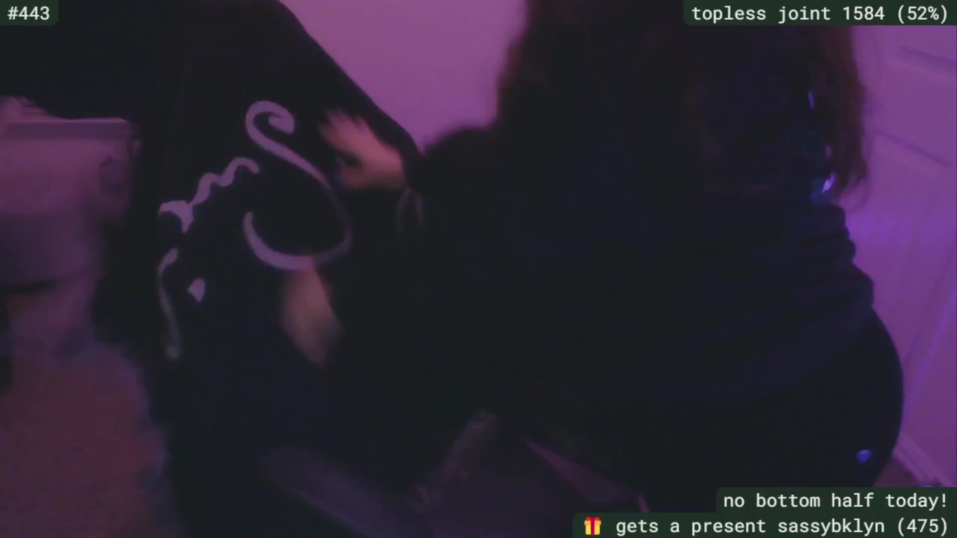 Gallery image thumbnail from SassySarah94's myfreecams stream on, 01/04/2026, 05:27 image 13 of 20