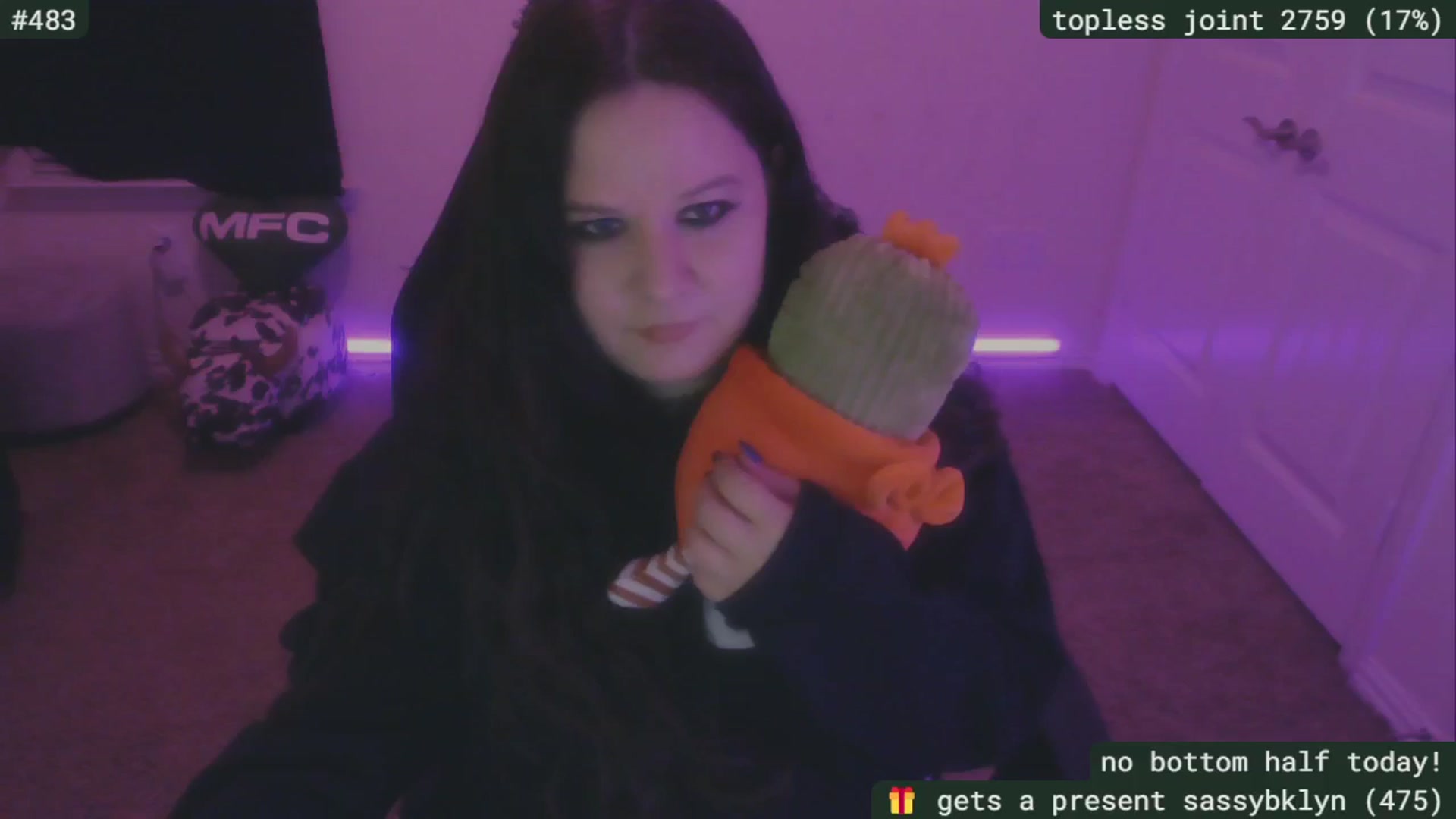 Gallery image thumbnail from SassySarah94's myfreecams stream on, 01/04/2026, 05:27 image 3 of 20