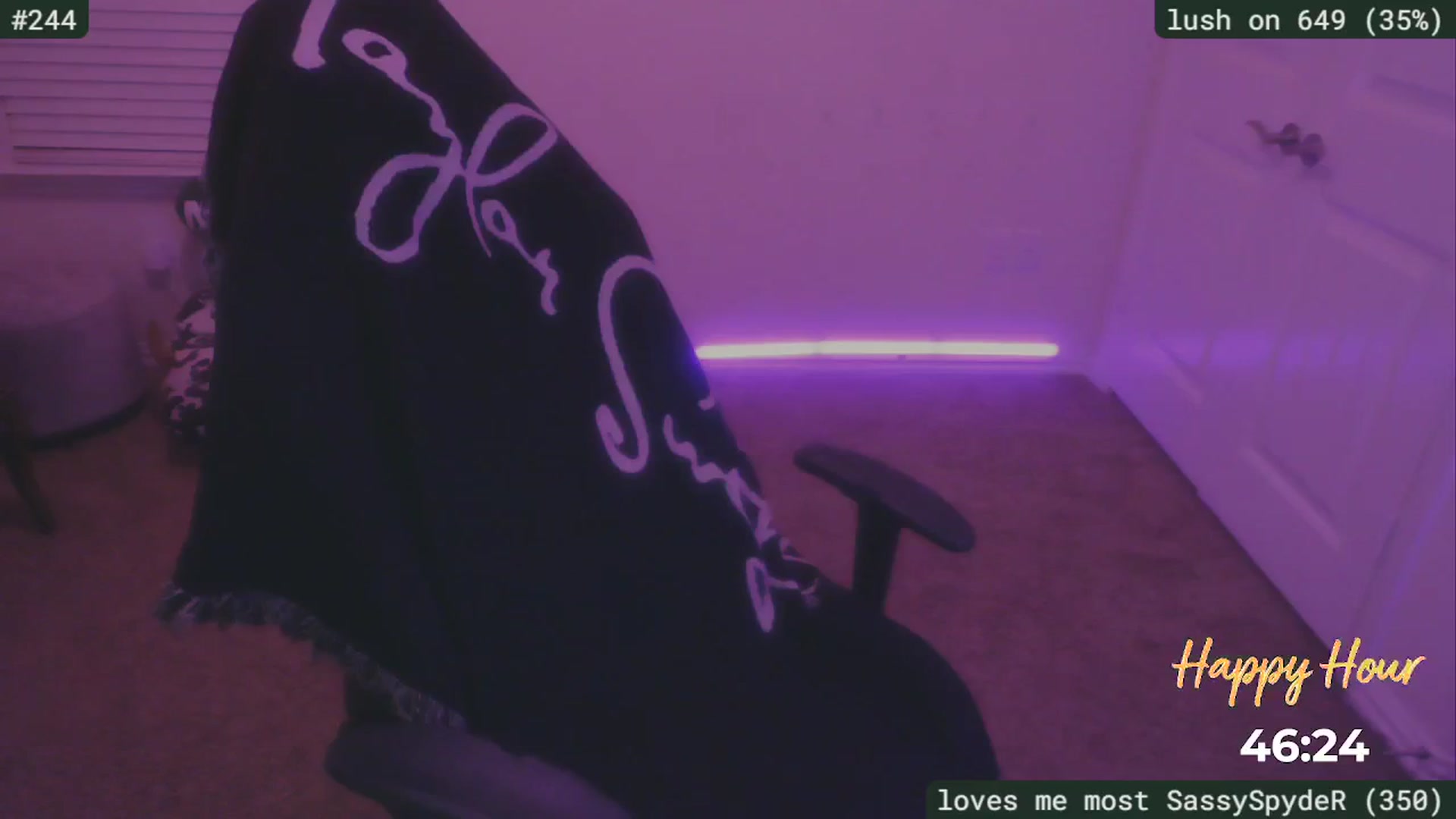 Gallery image thumbnail from SassySarah94's myfreecams stream on, 01/11/2026, 04:25 image 4 of 20