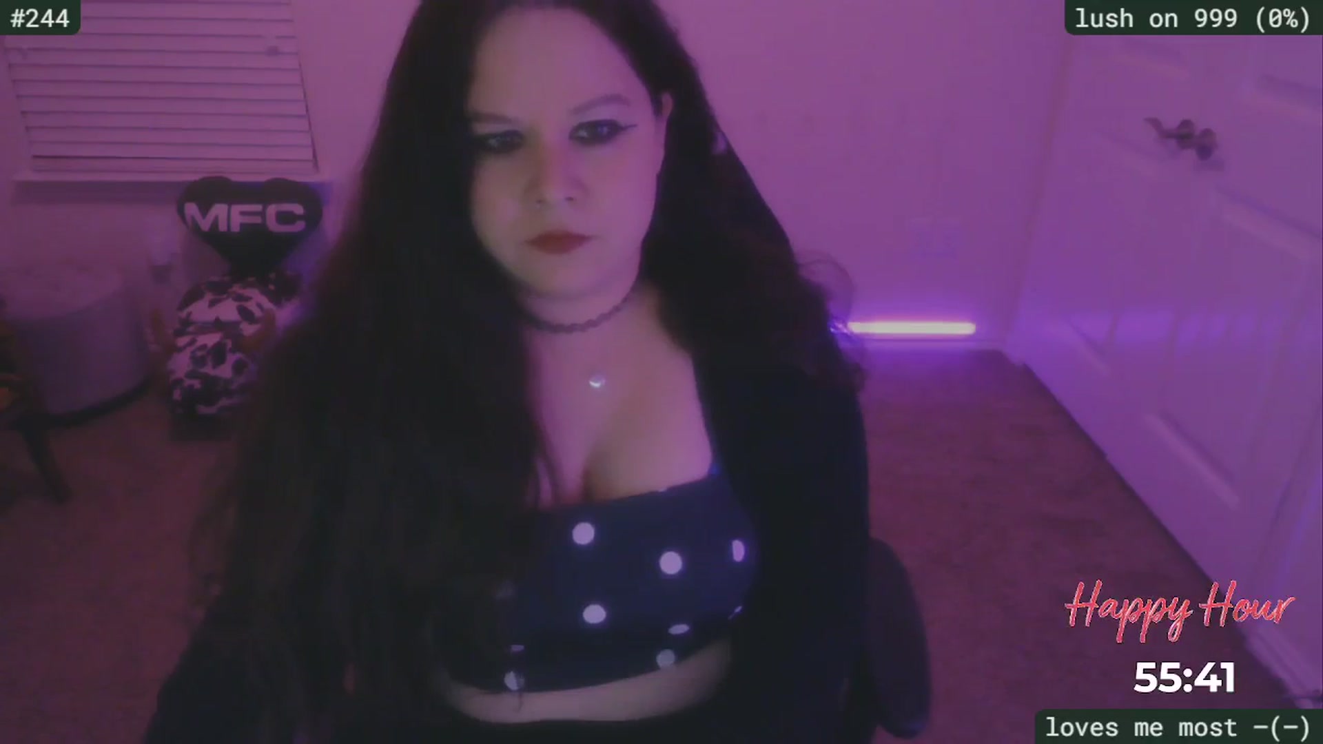 Gallery image thumbnail from SassySarah94's myfreecams stream on, 01/11/2026, 04:25 image 2 of 20