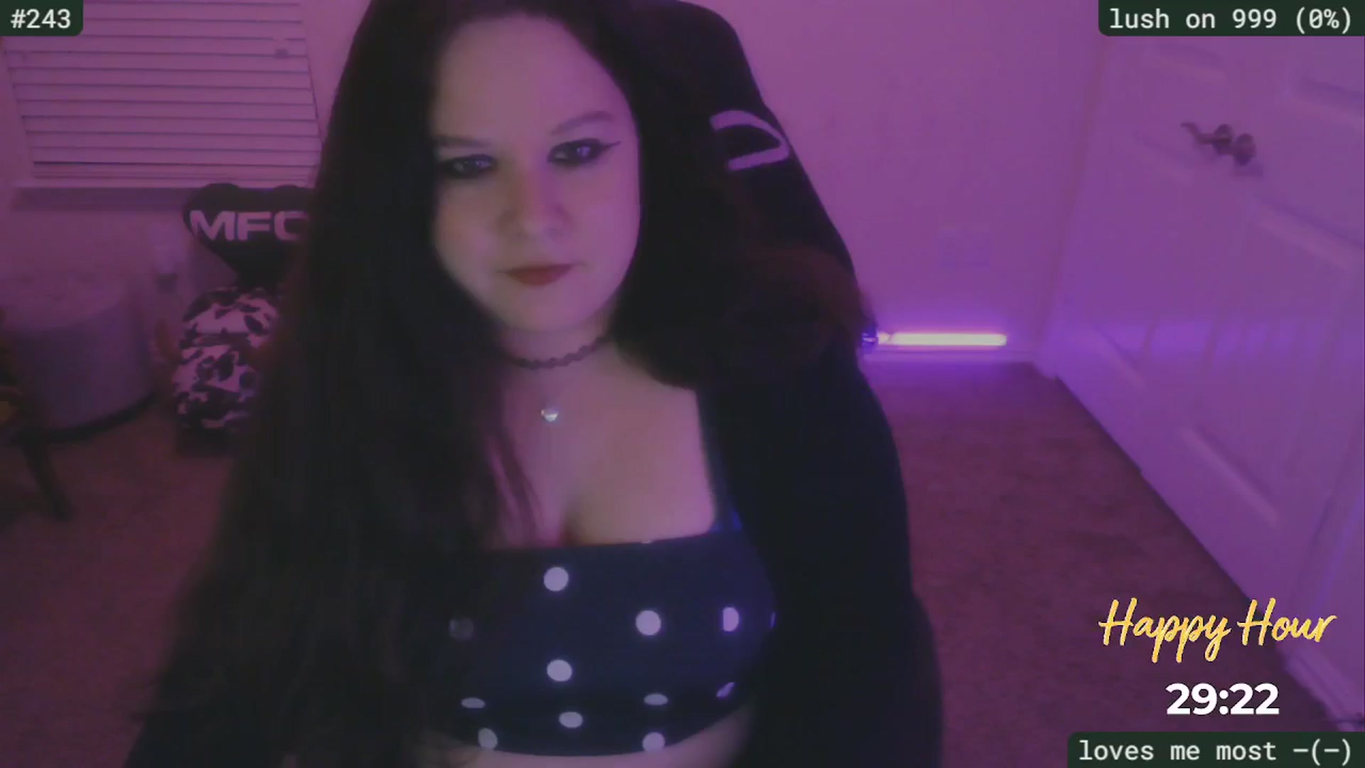 Gallery image thumbnail from SassySarah94's myfreecams stream on, 01/11/2026, 04:25 image 1 of 20