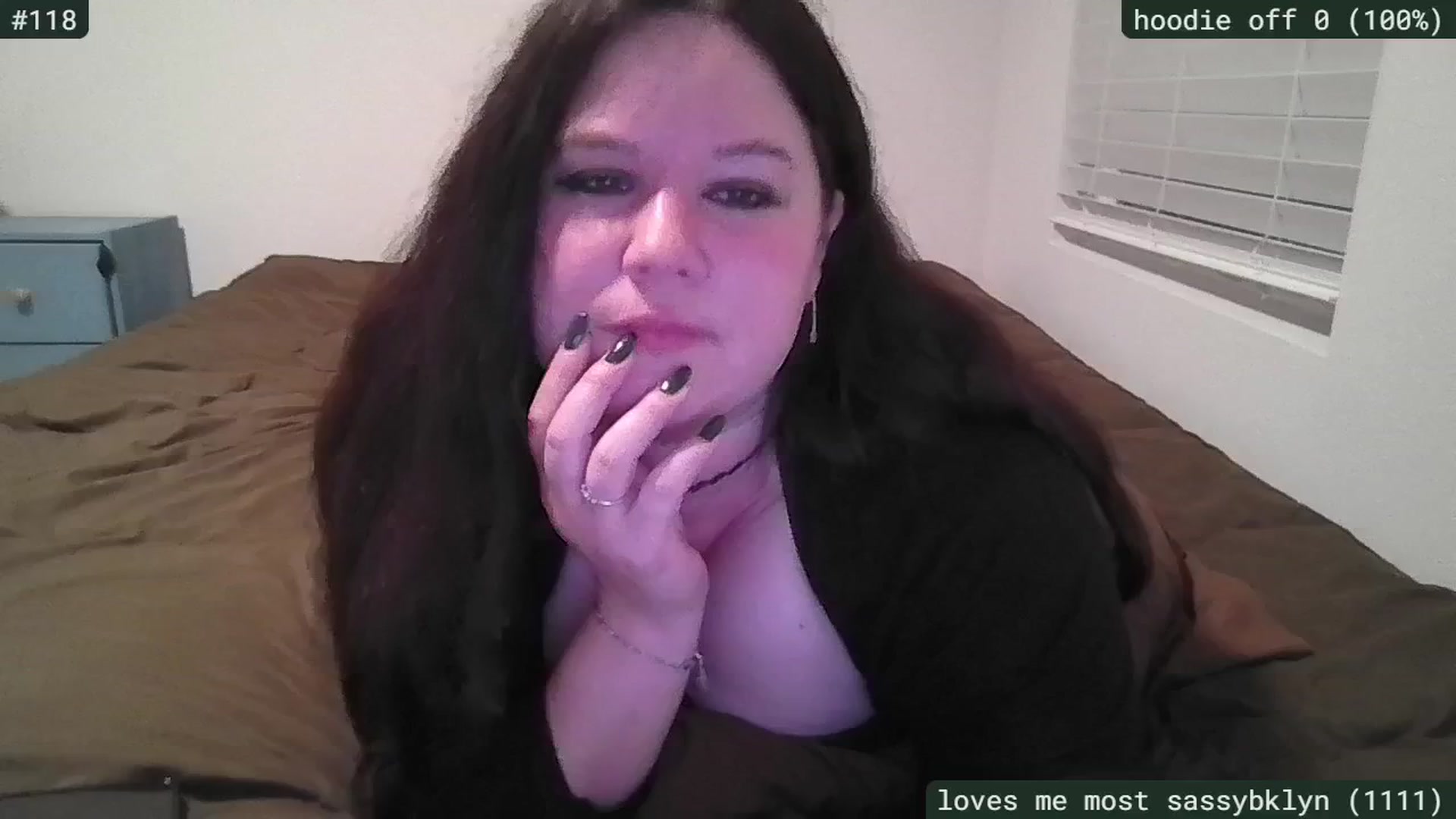 Gallery image thumbnail from SassySarah94's myfreecams stream on, 03/11/2026, 03:17 image 13 of 20