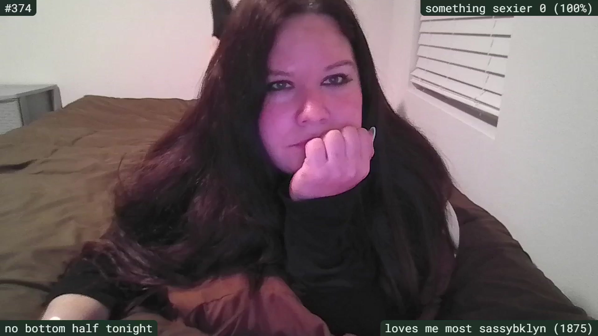 Gallery image thumbnail from SassySarah94's myfreecams stream on, 03/28/2026, 04:22 image 2 of 20