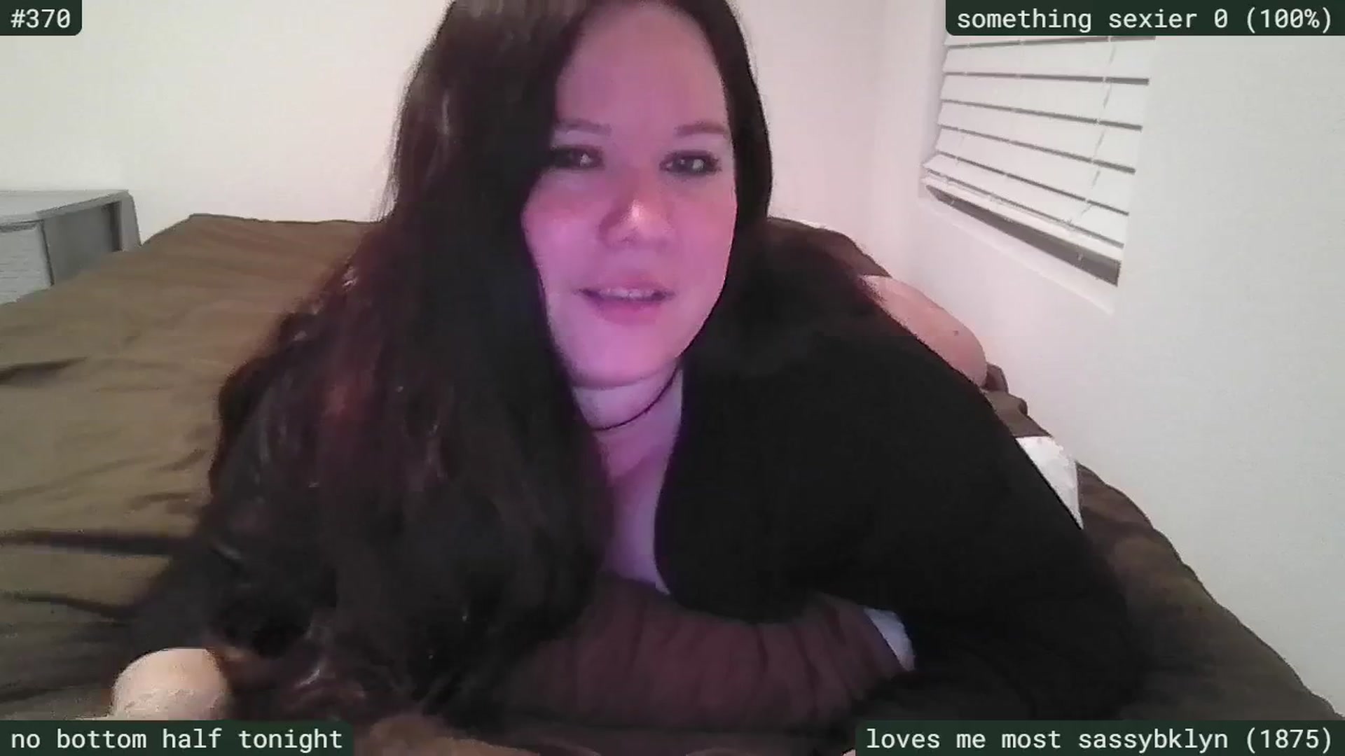Gallery image thumbnail from SassySarah94's myfreecams stream on, 03/28/2026, 04:22 image 16 of 20