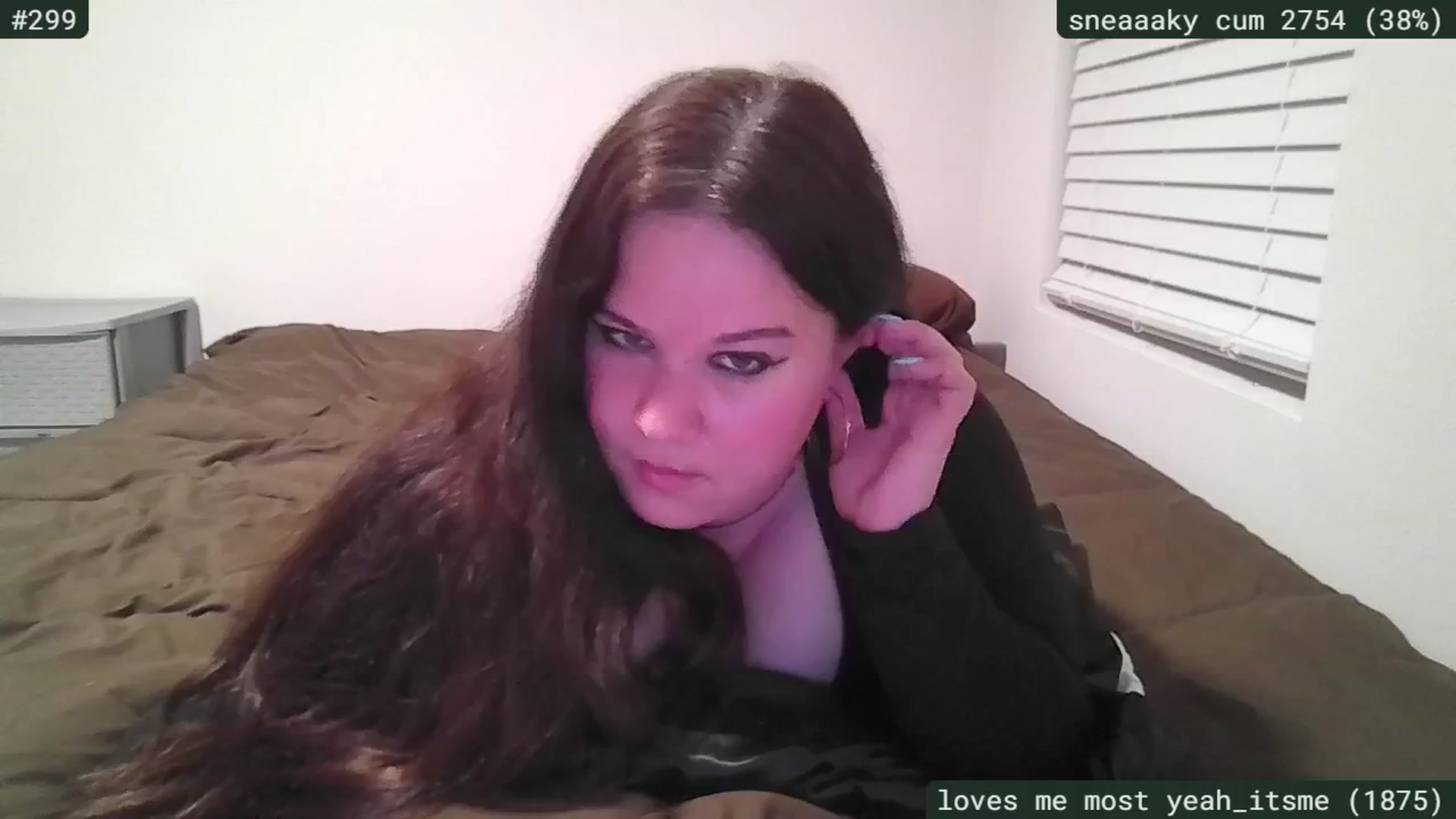 Gallery image thumbnail from SassySarah94's myfreecams stream on, 04/05/2026, 03:14 image 14 of 20