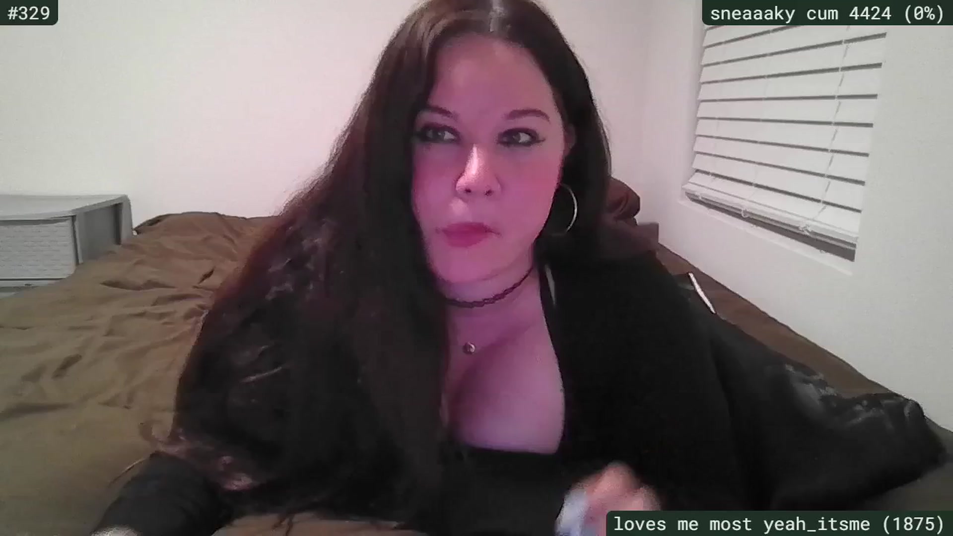Gallery image thumbnail from SassySarah94's myfreecams stream on, 04/05/2026, 03:14 image 12 of 20