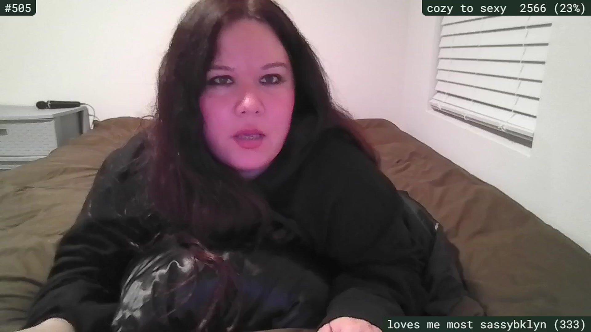 Gallery image thumbnail from SassySarah94's myfreecams stream on, 04/08/2026, 03:11 image 2 of 20