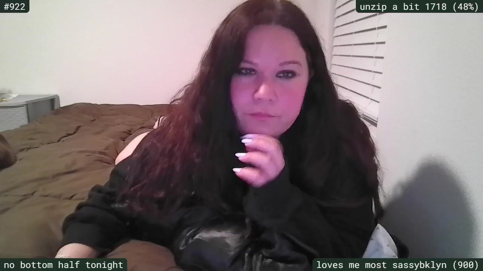 Gallery image thumbnail from SassySarah94's myfreecams stream on, 04/24/2026, 03:29 image 16 of 20