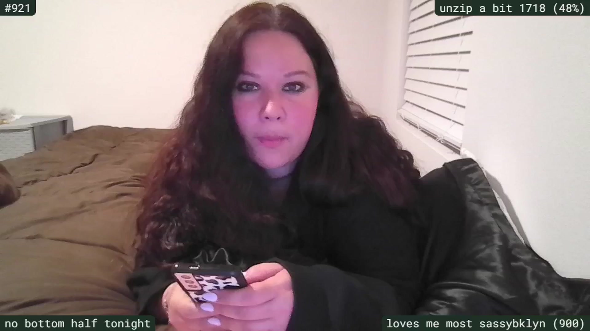 Gallery image thumbnail from SassySarah94's myfreecams stream on, 04/24/2026, 03:29 image 9 of 20