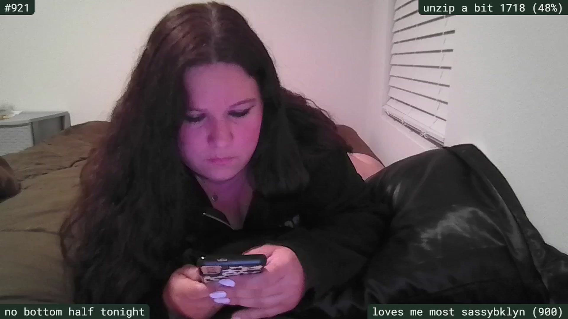 Gallery image thumbnail from SassySarah94's myfreecams stream on, 04/24/2026, 03:29 image 11 of 20