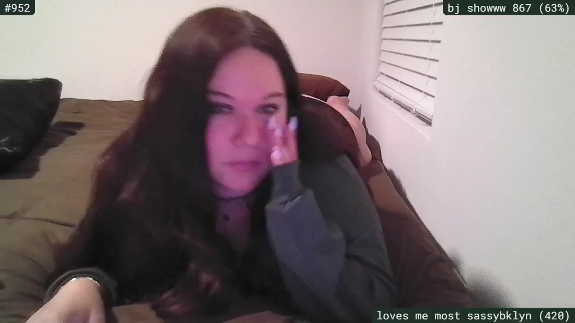 Gallery image thumbnail from SassySarah94's myfreecams stream on, 04/29/2026, 03:14 image 19 of 20