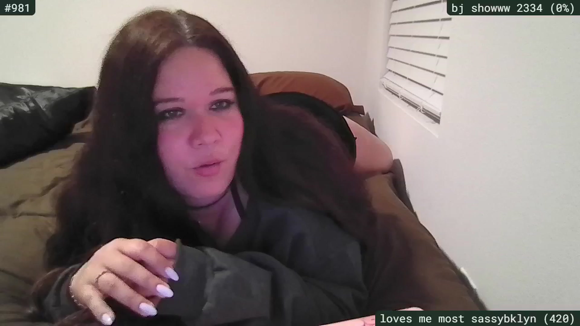 Gallery image thumbnail from SassySarah94's myfreecams stream on, 04/29/2026, 03:14 image 6 of 20