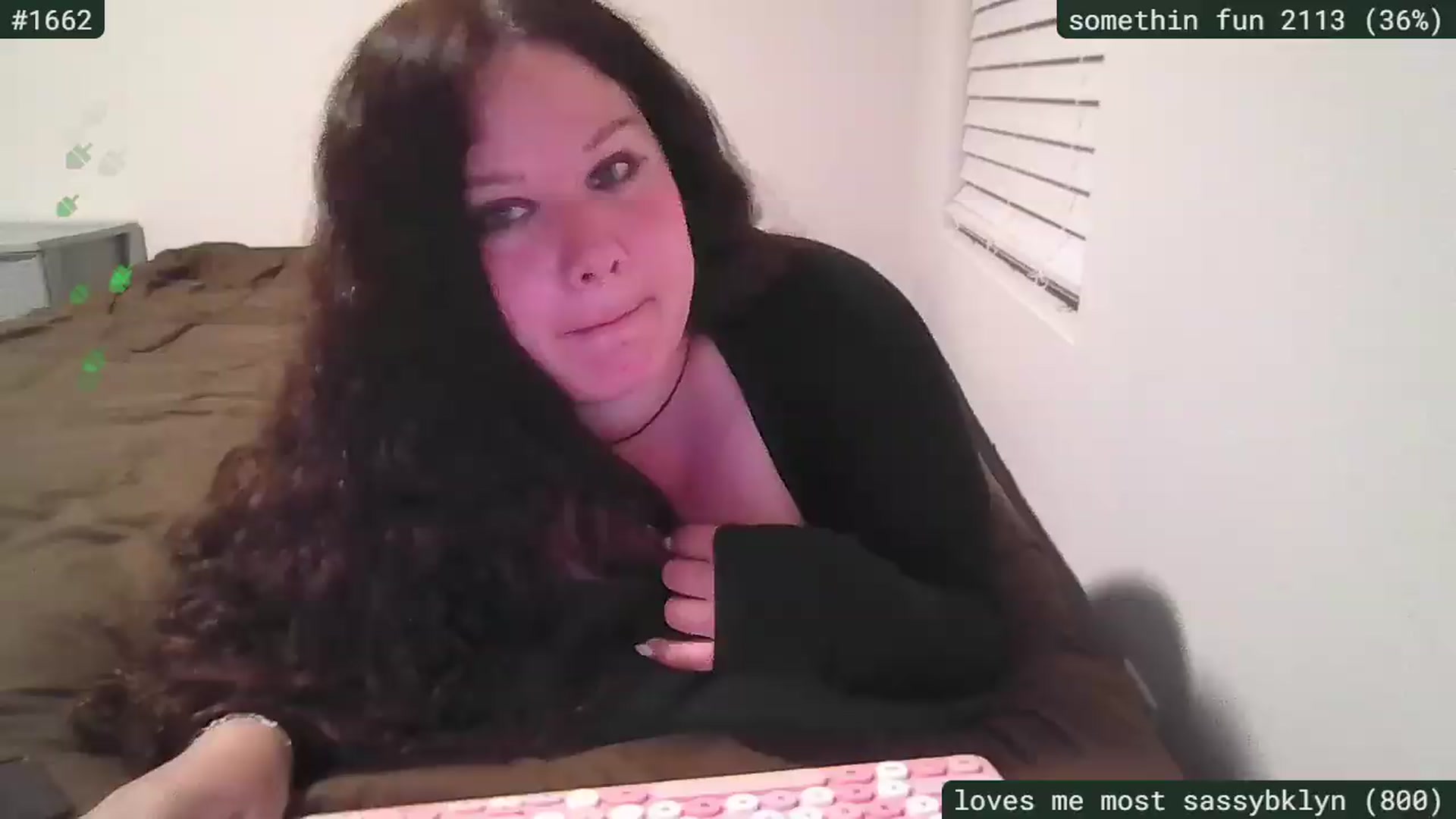 Gallery image thumbnail from SassySarah94's myfreecams stream on, 05/16/2026, 05:00 image 1 of 20