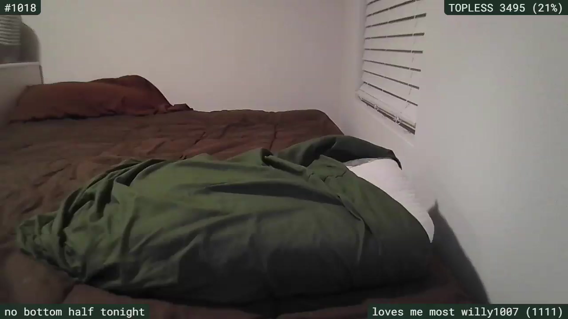 Gallery image thumbnail from SassySarah94's myfreecams stream on, 05/21/2026, 03:47 image 17 of 20