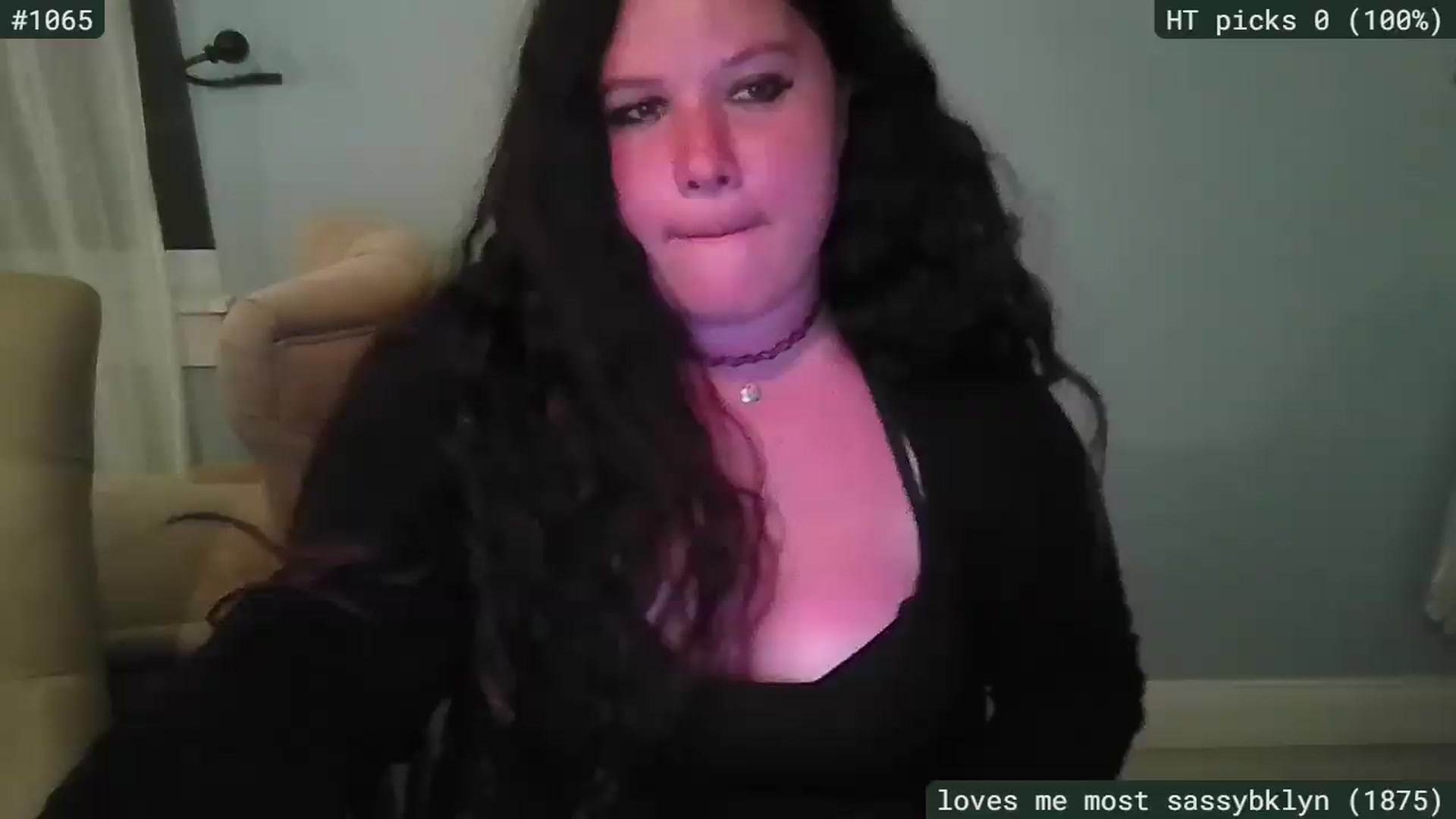 Gallery image thumbnail from SassySarah94's myfreecams stream on, 05/26/2026, 03:46 image 14 of 20