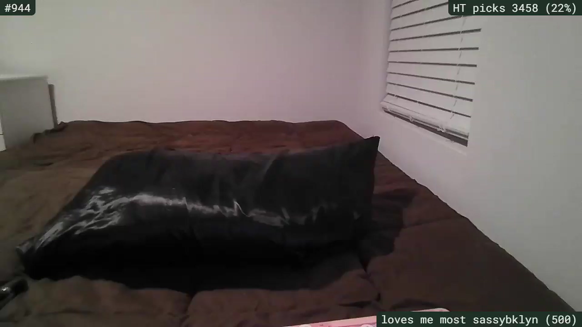 Gallery image thumbnail from SassySarah94's myfreecams stream on, 06/02/2026, 03:32 image 4 of 20