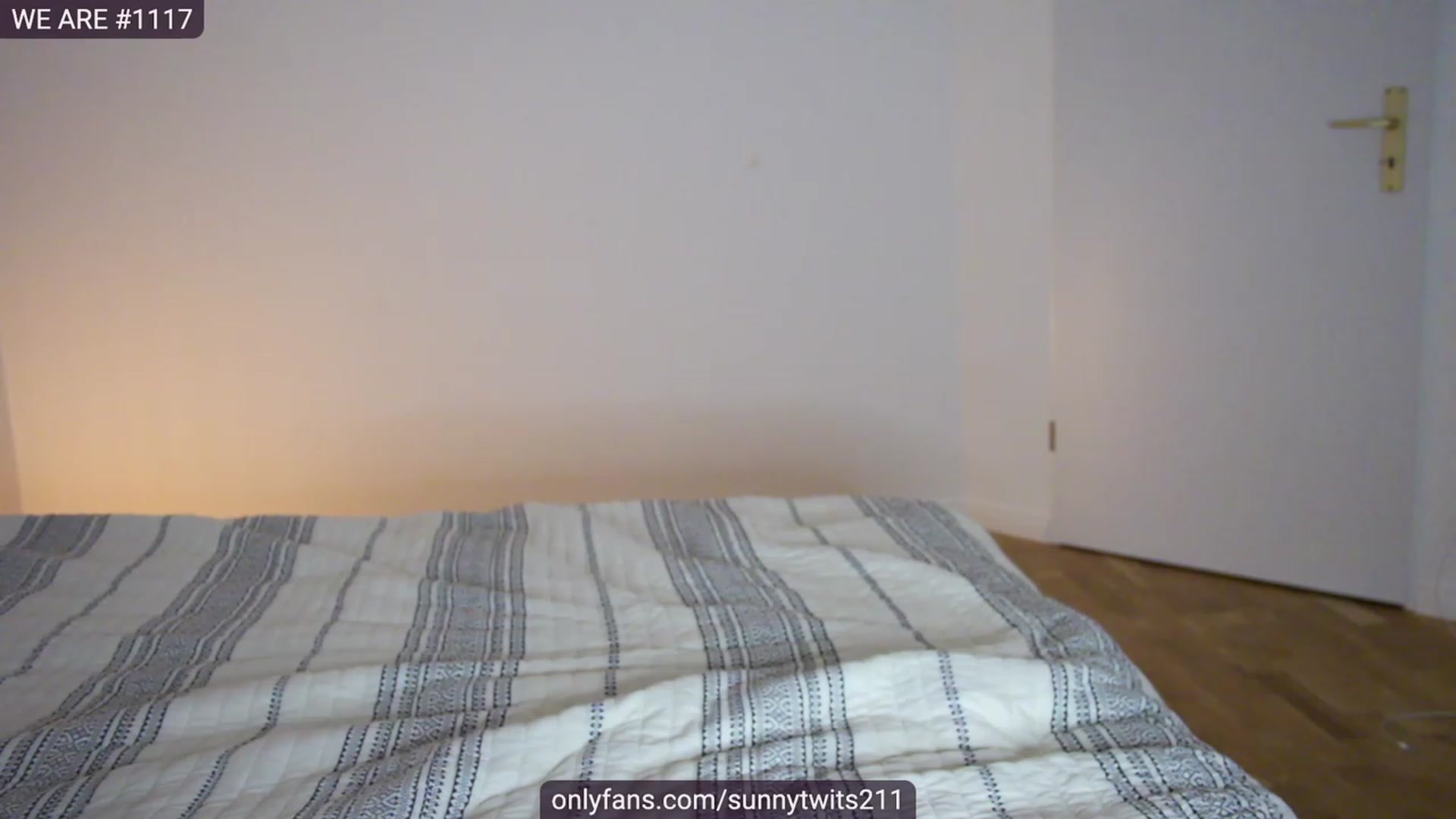 Gallery image thumbnail from SassySuz_'s myfreecams stream on, 11/16/2022, 12:56 image 17 of 20