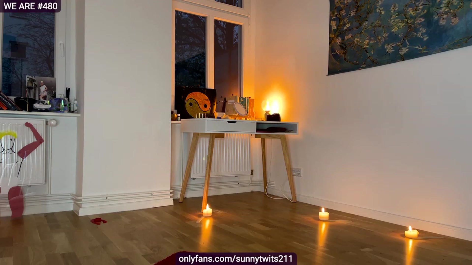 Gallery image thumbnail from SassySuz_'s myfreecams stream on, 12/04/2022, 15:23 image 17 of 20