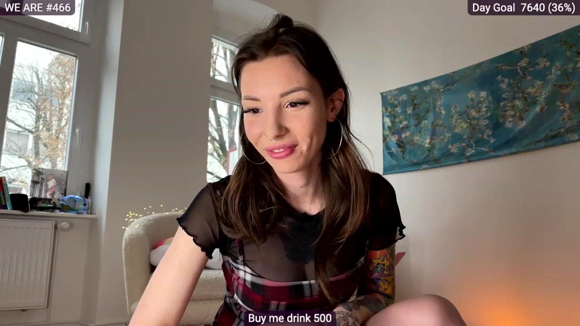 Gallery image thumbnail from SassySuz_'s myfreecams stream on, 12/17/2022, 15:31 image 4 of 20