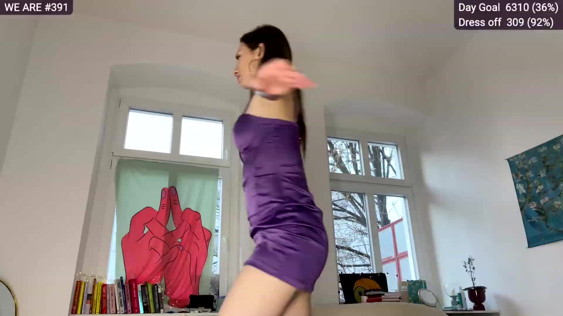 Gallery image thumbnail from SassySuz_'s myfreecams stream on, 12/27/2022, 16:45 image 7 of 20