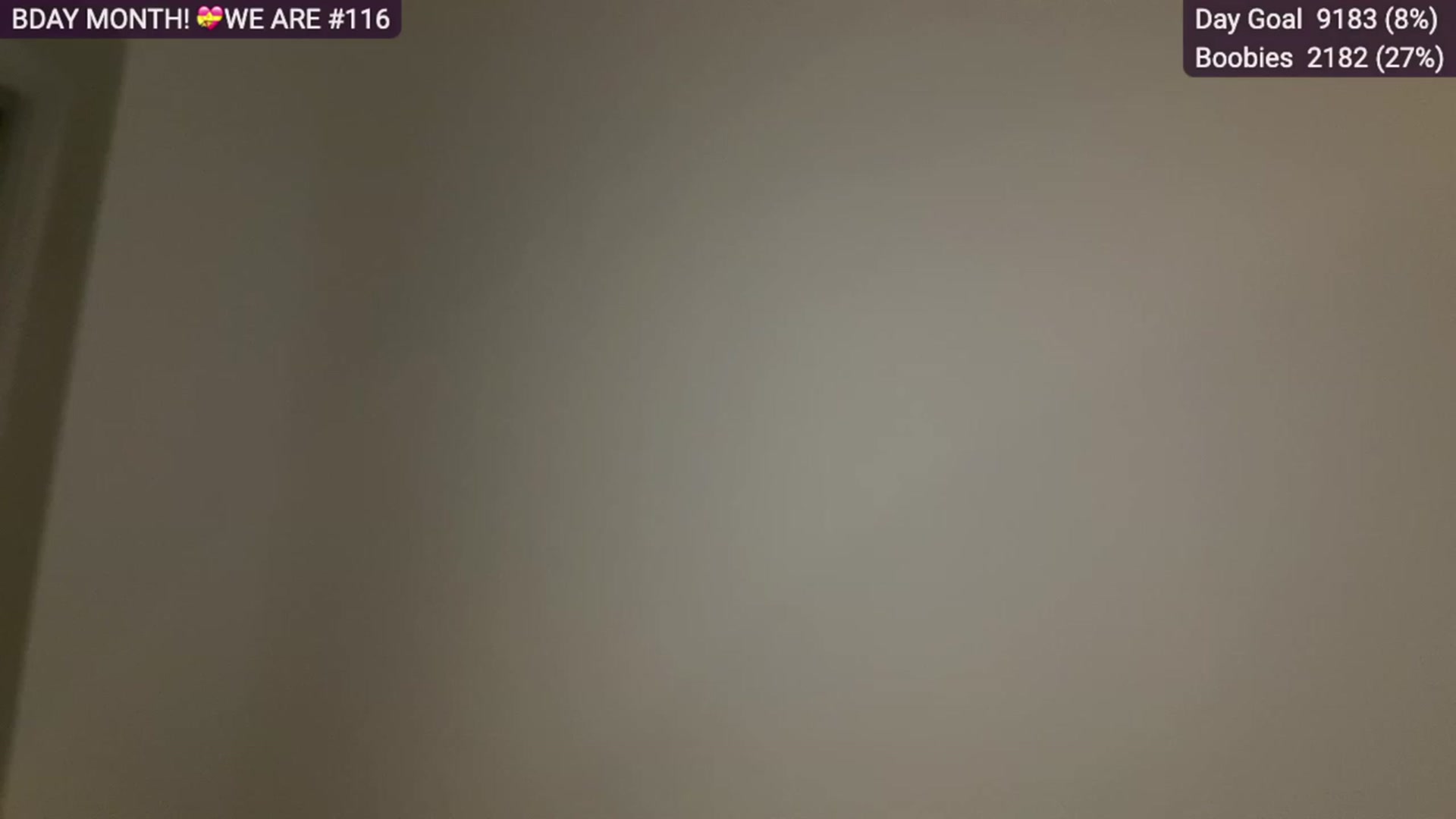 Gallery image thumbnail from SassySuz_'s myfreecams stream on, 01/01/2023, 18:06 image 9 of 20