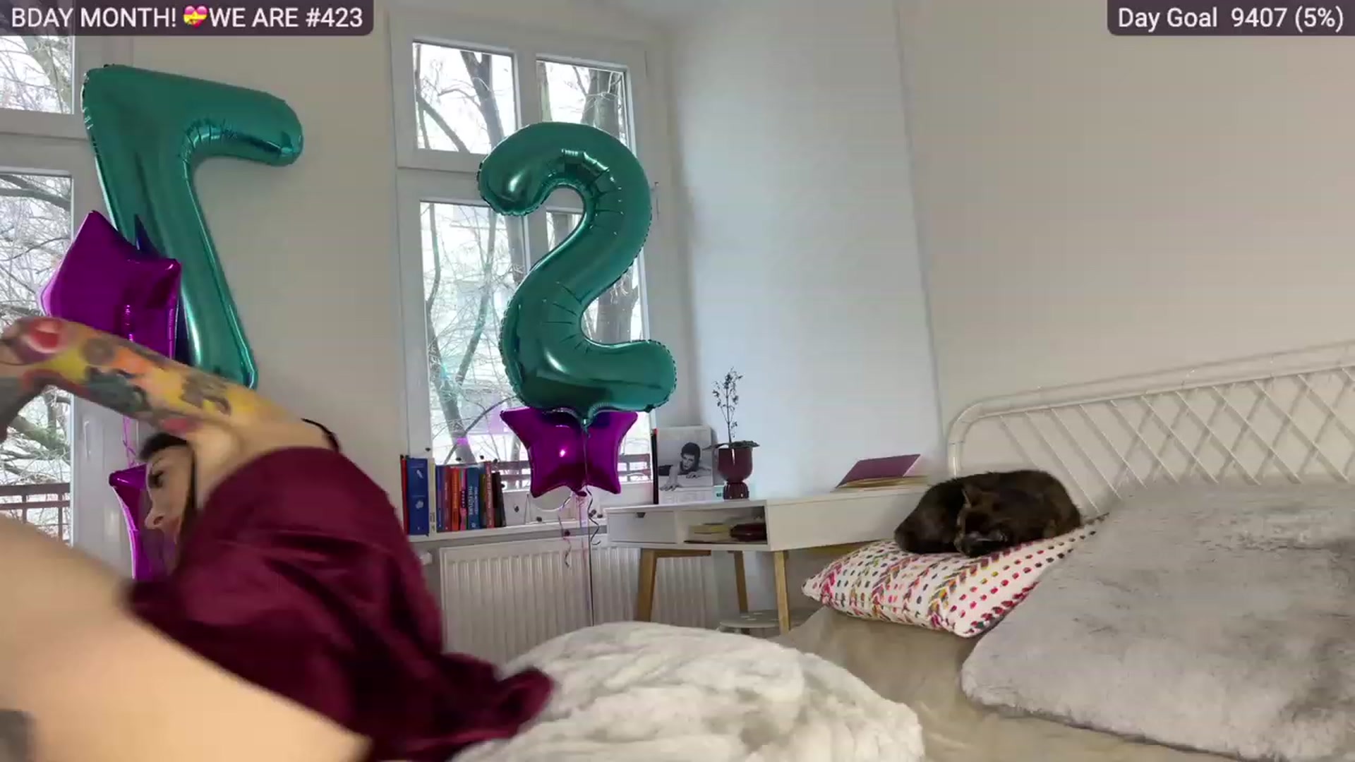 Gallery image thumbnail from SassySuz_'s myfreecams stream on, 01/08/2023, 14:57 image 10 of 20