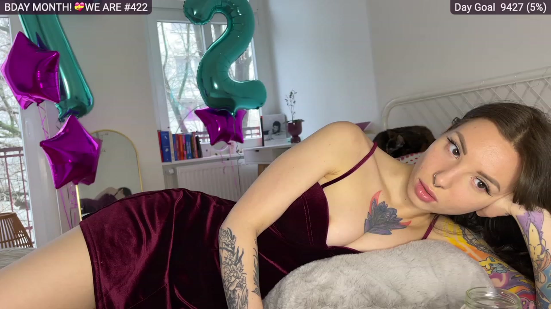 Gallery image thumbnail from SassySuz_'s myfreecams stream on, 01/08/2023, 14:57 image 6 of 20