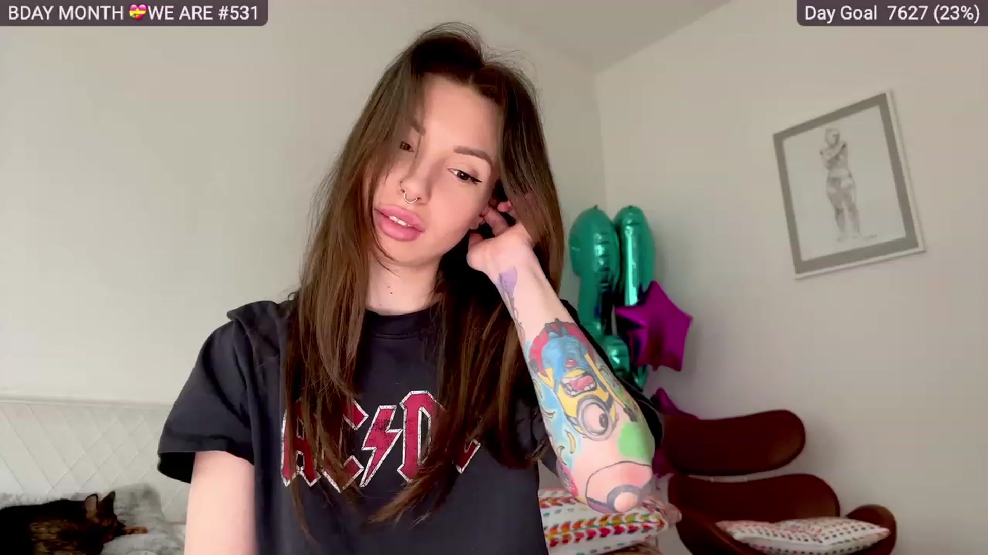 Gallery image thumbnail from SassySuz_'s myfreecams stream on, 01/18/2023, 14:30 image 17 of 20