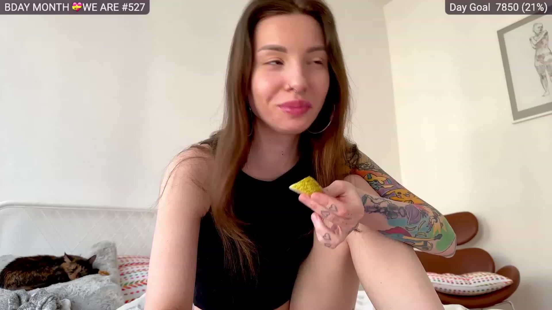 Gallery image thumbnail from SassySuz_'s myfreecams stream on, 01/19/2023, 13:34 image 8 of 20