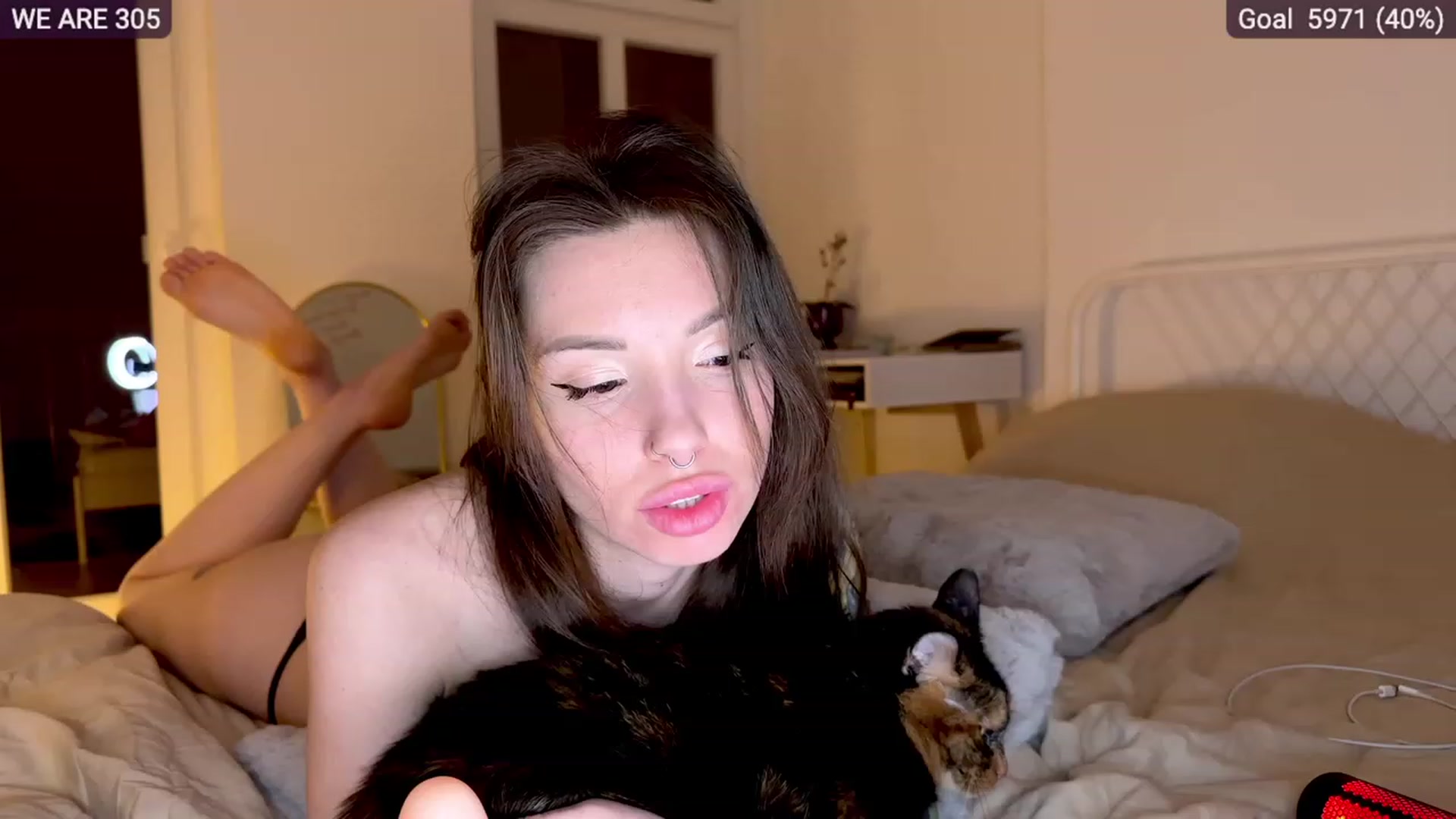Gallery image thumbnail from SassySuz_'s myfreecams stream on, 02/02/2023, 02:31 image 1 of 20