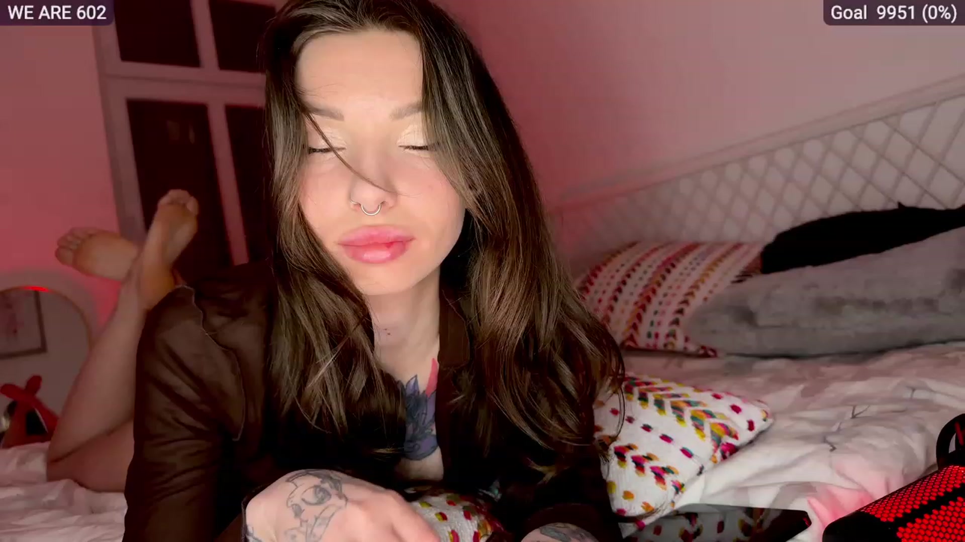 Gallery image thumbnail from SassySuz_'s myfreecams stream on, 02/02/2023, 22:42 image 9 of 20