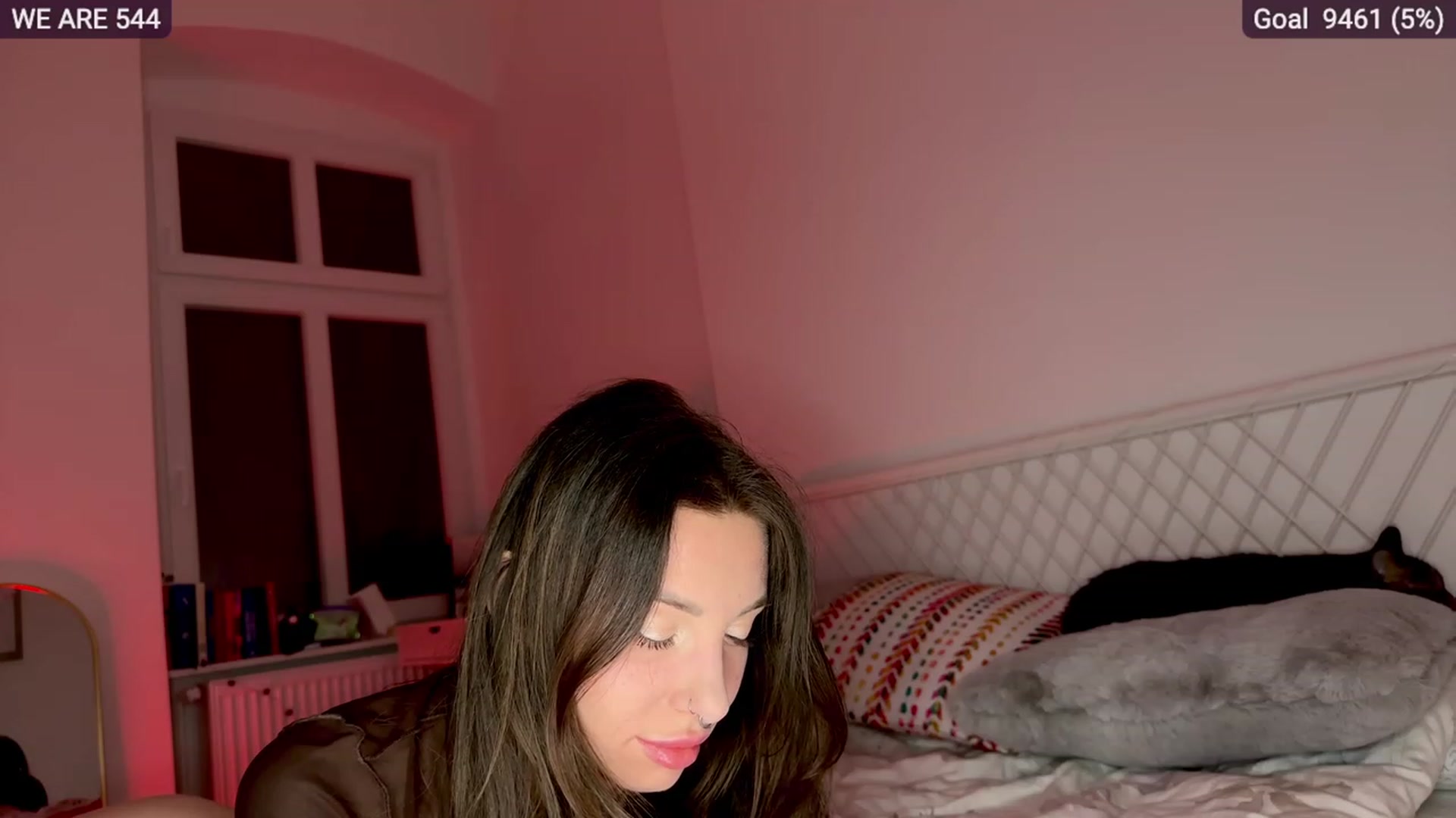 Gallery image thumbnail from SassySuz_'s myfreecams stream on, 02/02/2023, 23:56 image 17 of 20