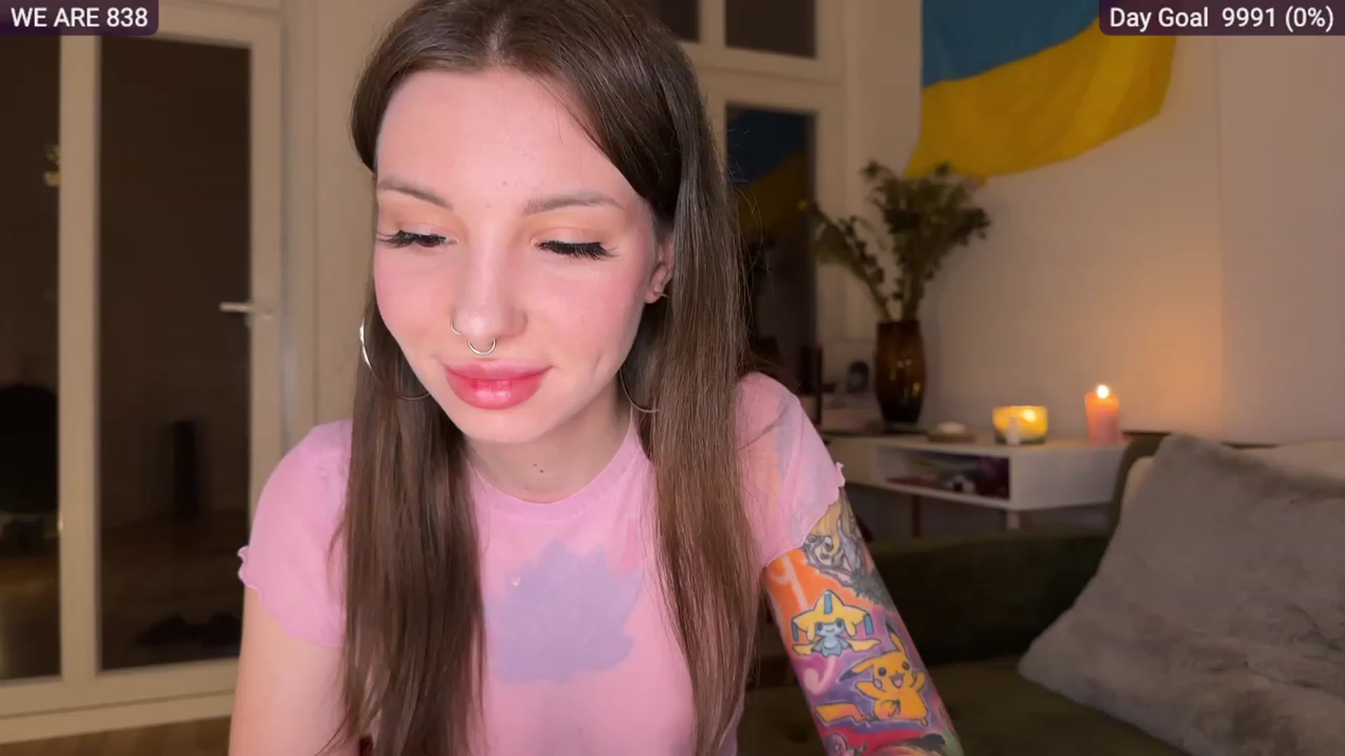 Gallery image thumbnail from SassySuz_'s myfreecams stream on, 03/23/2023, 21:40 image 9 of 20