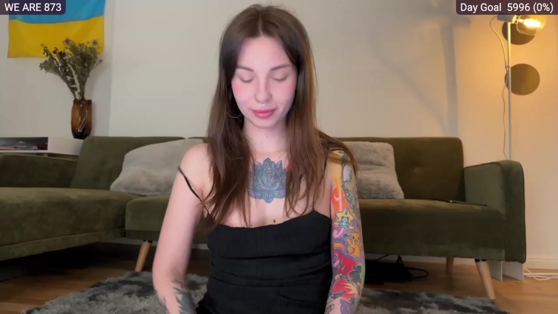 Gallery image thumbnail from SassySuz_'s myfreecams stream on, 04/07/2023, 24:12 image 6 of 20
