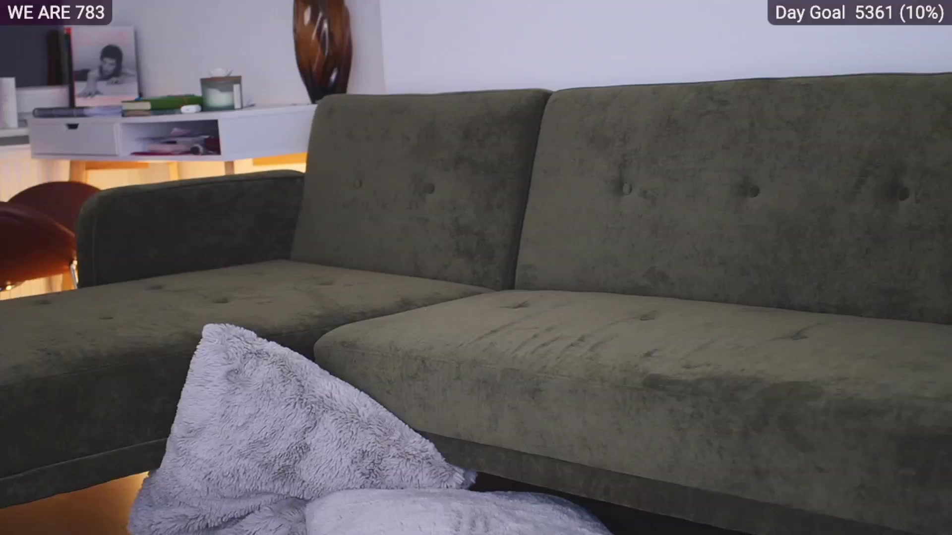 Gallery image thumbnail from SassySuz_'s myfreecams stream on, 04/08/2023, 02:03 image 14 of 20