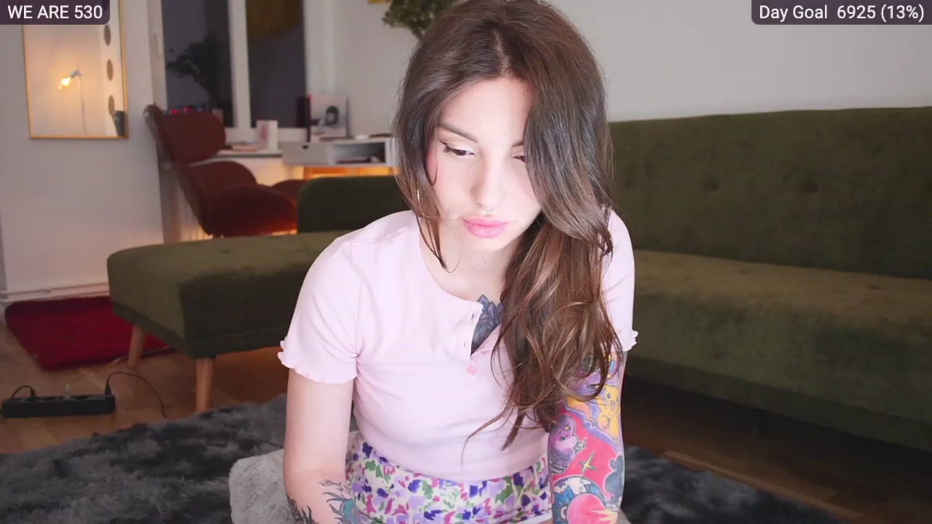 Gallery image thumbnail from SassySuz_'s myfreecams stream on, 04/10/2023, 24:02 image 12 of 20