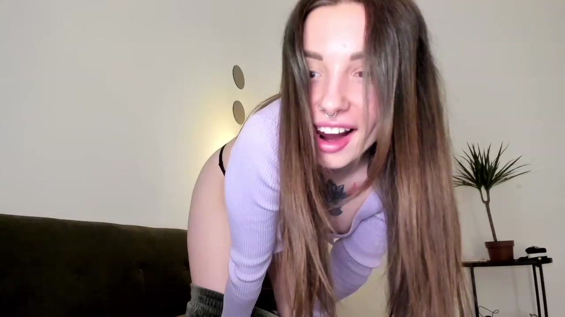 Gallery image thumbnail from SassySuz_'s myfreecams stream on, 04/16/2023, 02:48 image 5 of 20