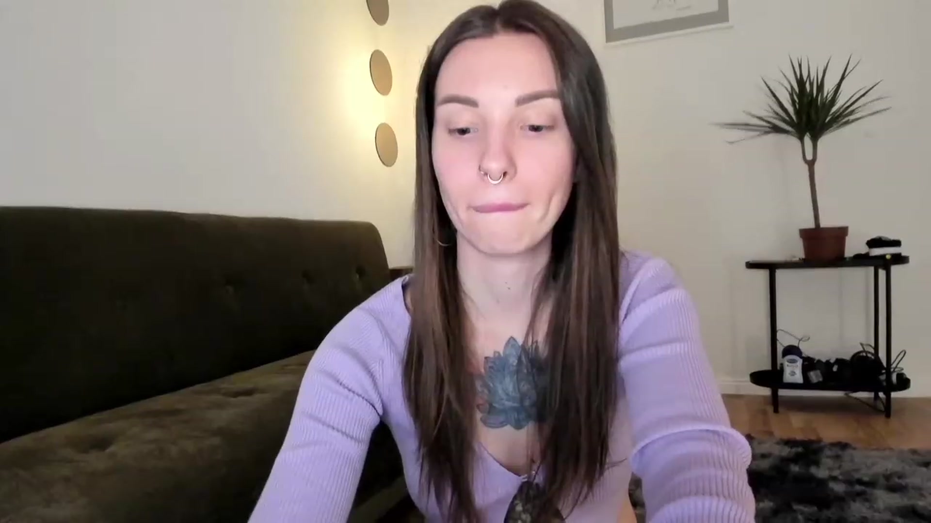 Gallery image thumbnail from SassySuz_'s myfreecams stream on, 04/16/2023, 02:48 image 4 of 20