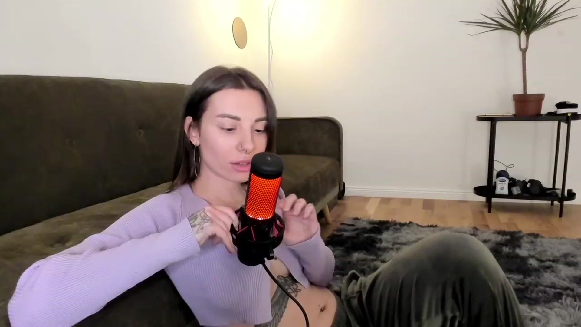 Gallery image thumbnail from SassySuz_'s myfreecams stream on, 04/16/2023, 02:48 image 7 of 20