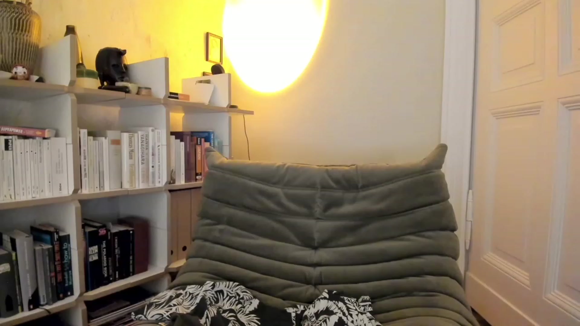Gallery image thumbnail from SassySuz_'s myfreecams stream on, 04/21/2023, 23:13 image 19 of 20
