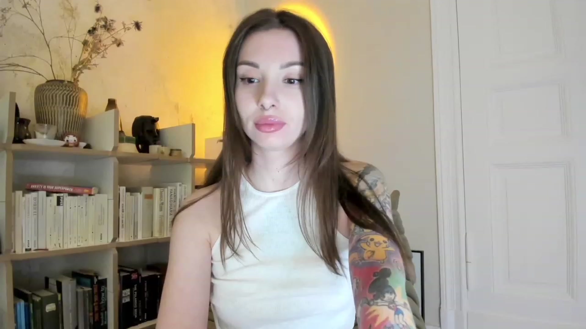Gallery image thumbnail from SassySuz_'s myfreecams stream on, 04/22/2023, 20:55 image 4 of 20