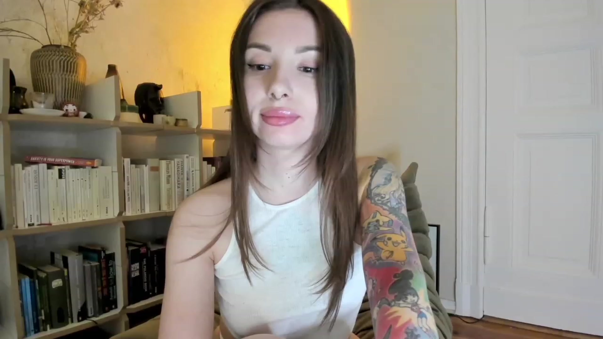 Gallery image thumbnail from SassySuz_'s myfreecams stream on, 04/22/2023, 20:55 image 5 of 20