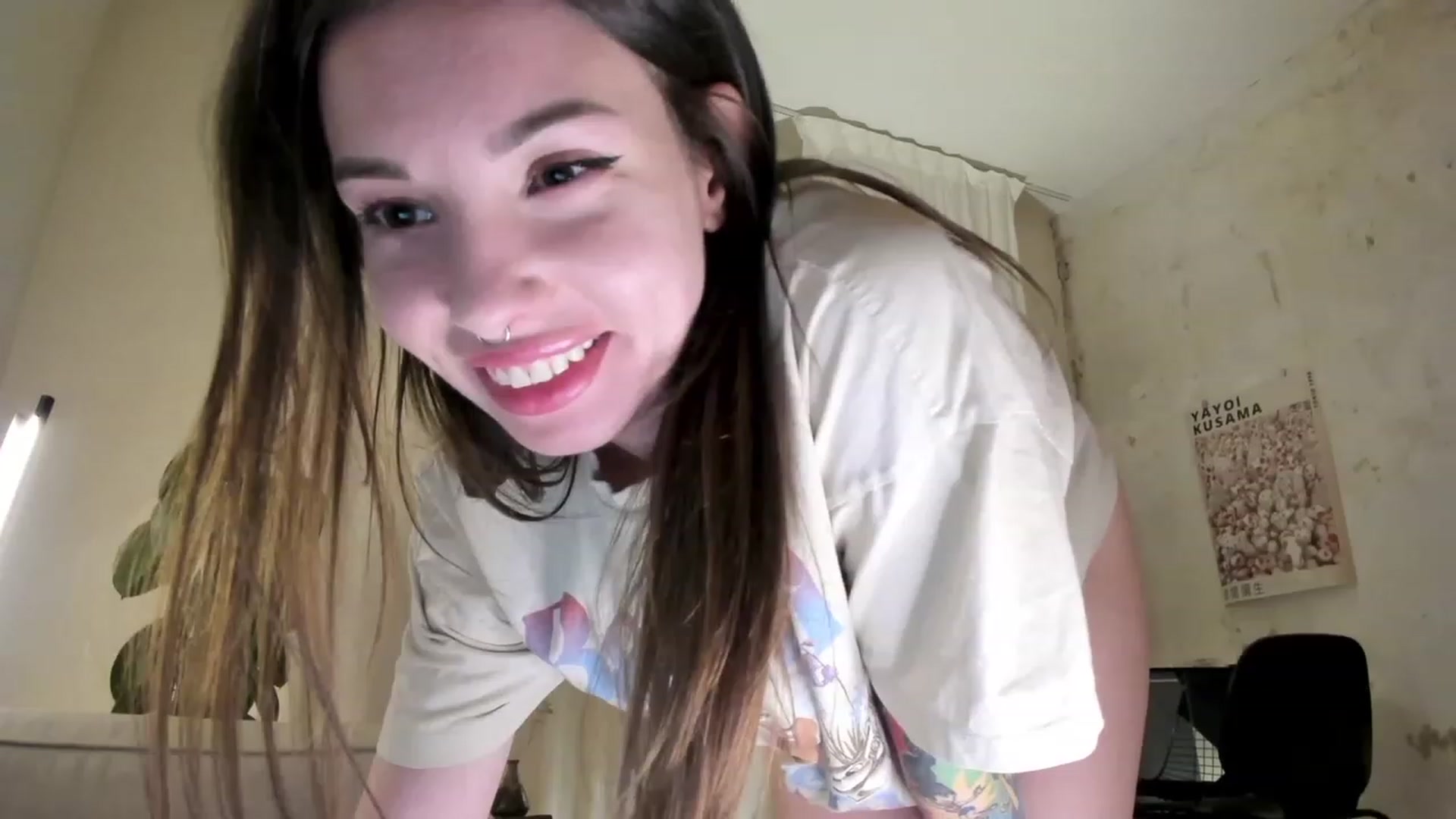 Gallery image thumbnail from SassySuz_'s myfreecams stream on, 04/22/2023, 22:41 image 20 of 20