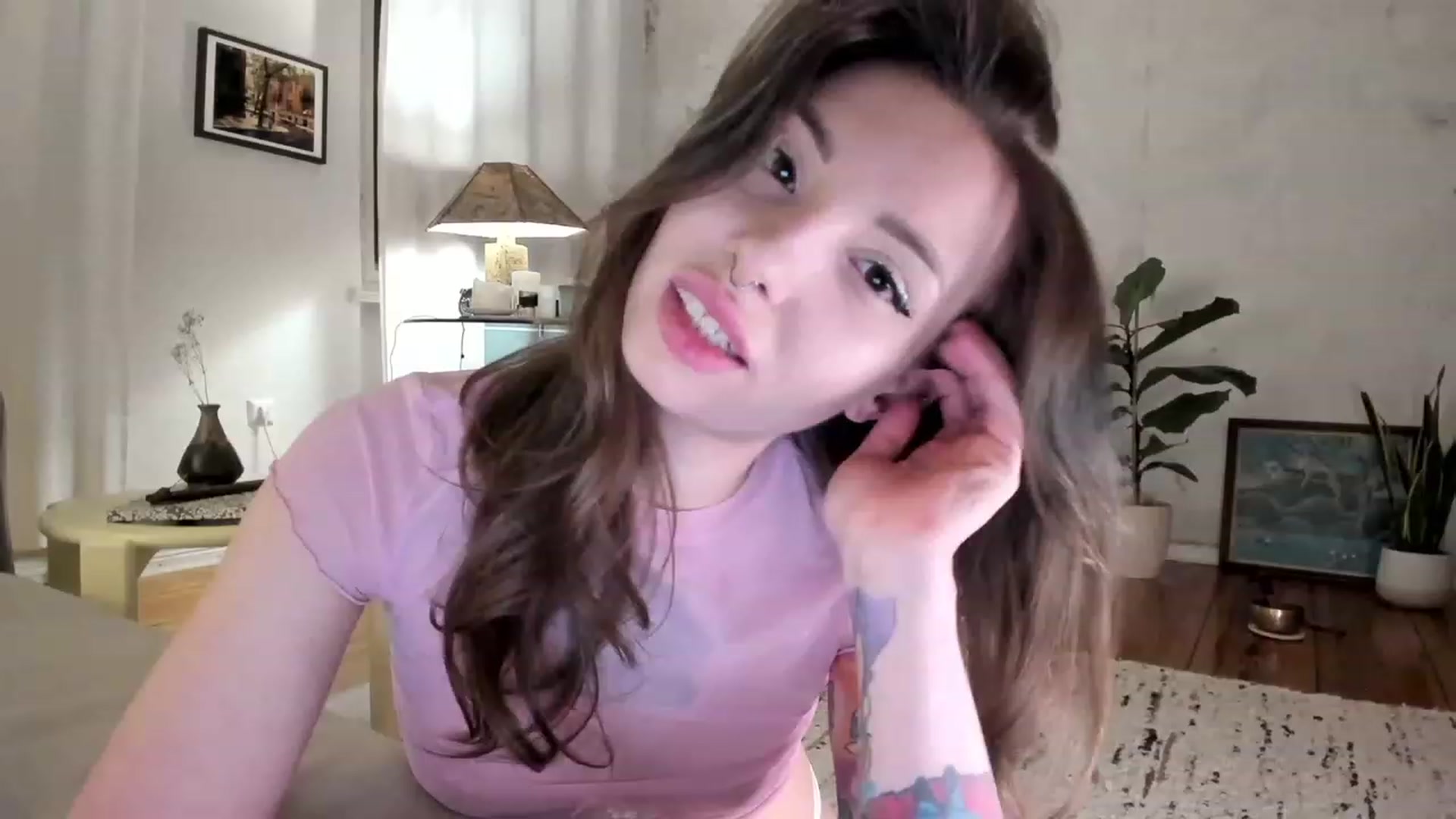Gallery image thumbnail from SassySuz_'s myfreecams stream on, 04/28/2023, 21:53 image 1 of 20