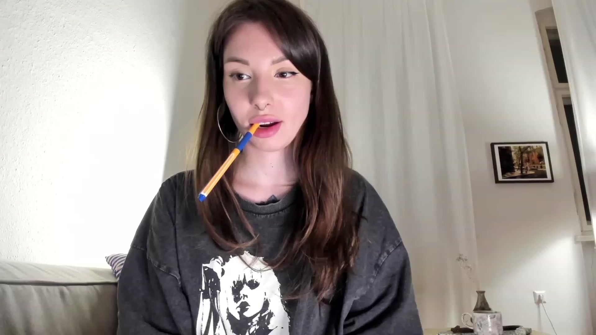 Gallery image thumbnail from SassySuz_'s myfreecams stream on, 04/30/2023, 19:55 image 20 of 20