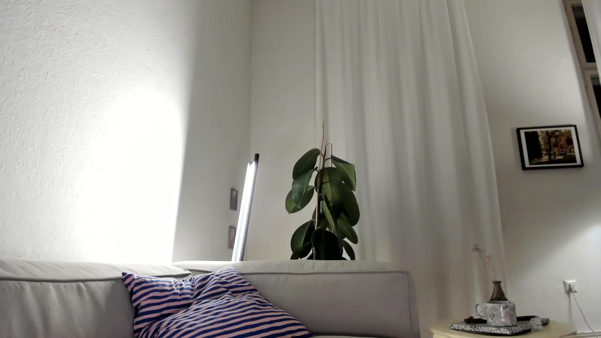 Gallery image thumbnail from SassySuz_'s myfreecams stream on, 04/30/2023, 21:10 image 17 of 20