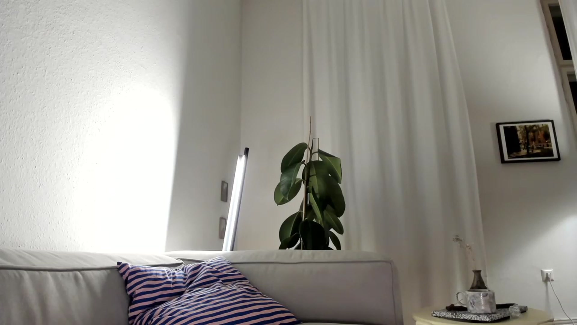 Gallery image thumbnail from SassySuz_'s myfreecams stream on, 04/30/2023, 21:10 image 16 of 20