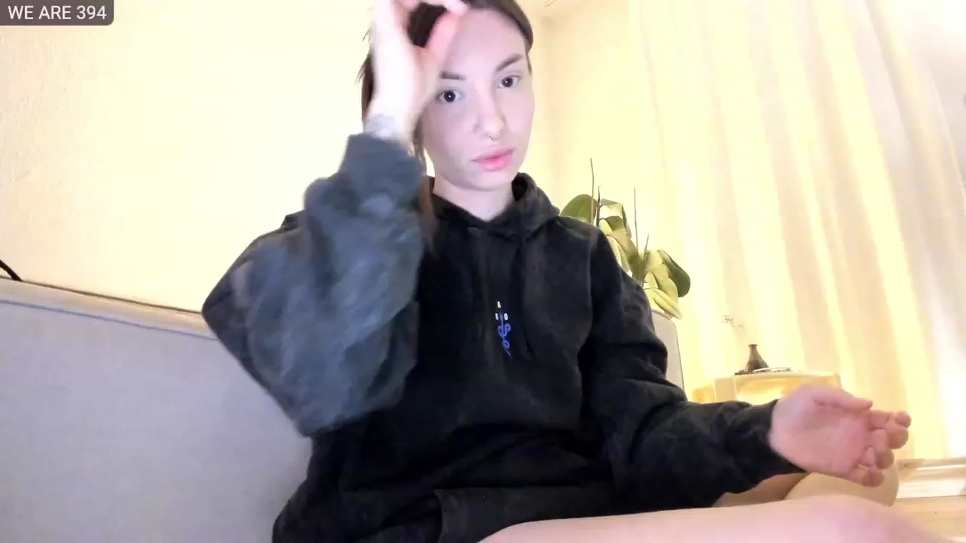 Gallery image thumbnail from SassySuz_'s myfreecams stream on, 05/10/2023, 21:47 image 1 of 20