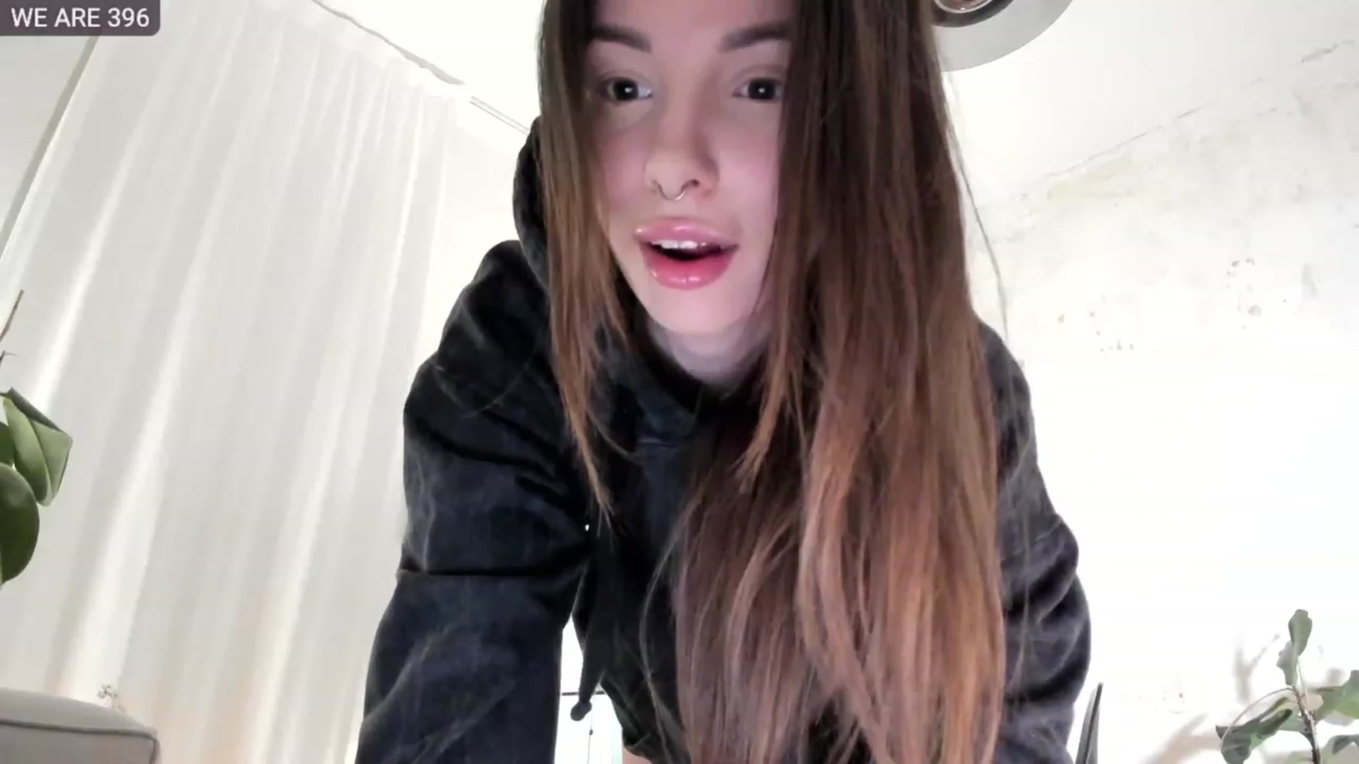 Gallery image thumbnail from SassySuz_'s myfreecams stream on, 05/10/2023, 21:47 image 17 of 20