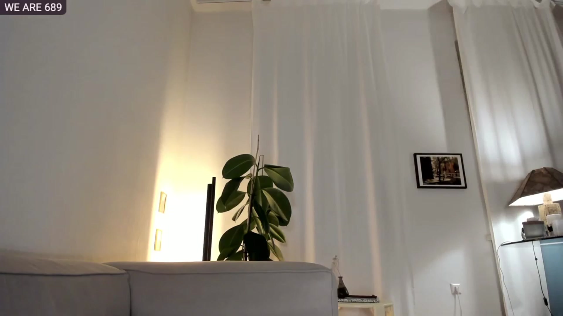 Gallery image thumbnail from SassySuz_'s myfreecams stream on, 05/16/2023, 21:38 image 16 of 20
